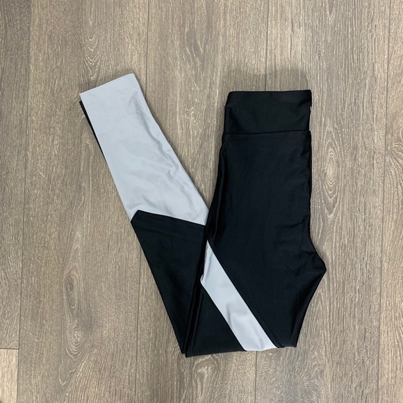 Koral Appeal Energy Leggings High Rise Waist Shine Black Silver Size XS - Picture 2 of 15